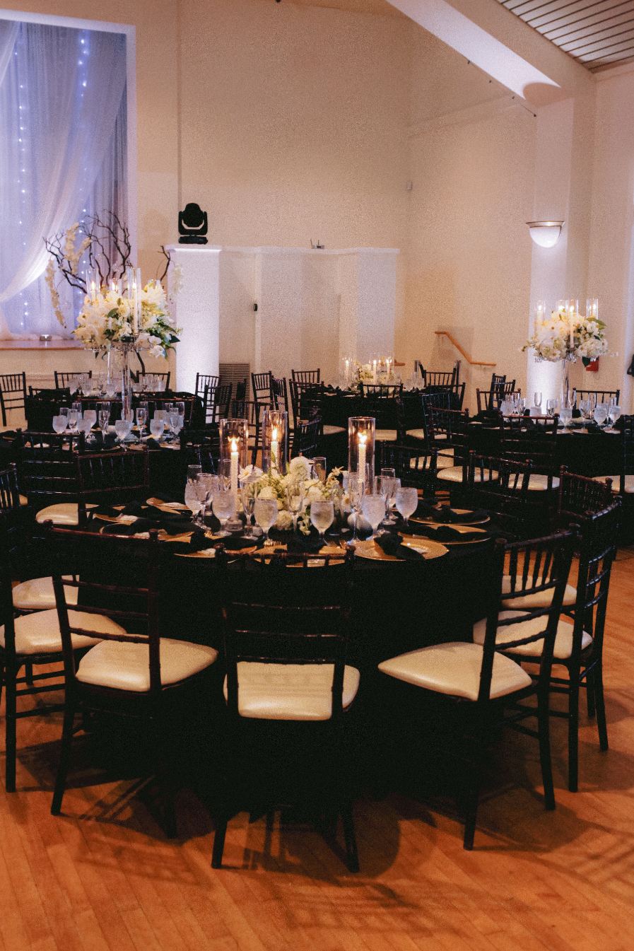 White Wedding at teh Wedding Bowl  3